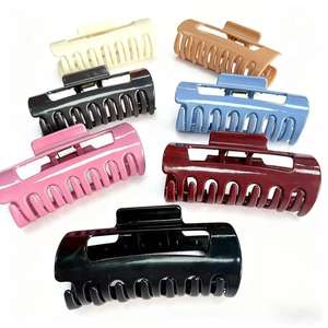 مشبك شعر نسائي كبير الحجم من السيليكون الناعم على شكل سمكة قرش، مشبك شعر بلاستيكي فاخر بتصميم مصقول، مقطوع بمهارة - Product Image 3