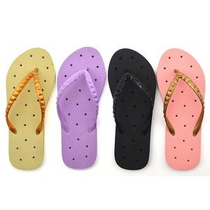ขายฤดูร้อนร้อน-น้ําหนักเบาผู้หญิง Flip-Flops รองเท้าแตะสโลว์กลวงรองเท้าแตะชายหาดยางสว่างพื้นผิวด้านบน - Product Image 6