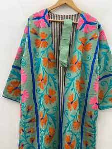 เสื้อแจ็คเก็ตผ้ากำมะหยี่ซูซานีสไตล์โบฮีเมียน งานแฮนด์เมด ระบายอากาศได้ดี บุด้วยผ้าฝ้ายทอลายดอกไม้ เสื้อคลุมสไตล์อุซเบกสำหรับผู้หญิง - Product Image 4