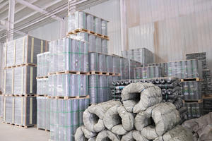 אלקטרו חם טבל מגולוון מרותך רשת תיל מרותכת לוחות גדר רשת עבור יישומים בנייה - Product Image 6