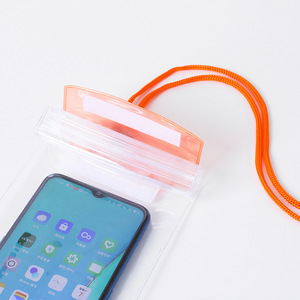 Bolsa Impermeable para Teléfono Qilang de 6.7 Pulgadas, PVC Transparente, Protección para Natación al Aire Libre - Product Image 3