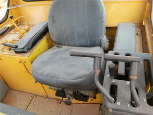 รถดันดินมือสอง Komatsu D155A ราคาถูก พร้อมริปเปอร์ สำหรับงานก่อสร้างและเหมืองแร่ มีสินค้าในสต็อก ขายที่เซี่ยงไฮ้ - Product Image 5