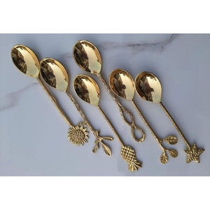 Mejor Oferta 2026: Juego de Cubertería con Cucharas de Acero Inoxidable y Acabado Dorado, Juego de Cucharas con Mangos de Diferentes Formas para Mesa de Comedor - Product Image 1