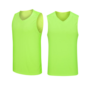 Vêtements de sport pour hommes, t-shirt sans manches en polyester à séchage rapide pour la musculation, la gym et les entraînements, débardeurs pour le sport - Product Image 6