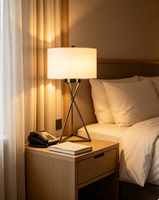 Lampe de table LED contemporaine et écologique pour chambre et salon, abat-jour en tissu crème, douille E26, alimentation DC/AC, commande par interrupteur à capteur