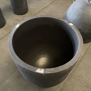 <span class=keywords><strong>Creuset</strong></span> <span class=keywords><strong>en</strong></span> graphite pour la fusion des métaux (or, argent, acier inoxydable) – Fabriqué <span class=keywords><strong>en</strong></span> Chine pour la fabrication de bijoux - Product Image 1