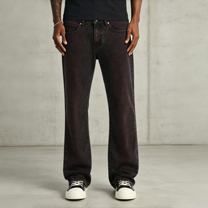 Pantalon en jean ample et droit pour homme, style vintage, rouge foncé délavé, coupe décontractée, streetwear, confortable et extensible - Product Image 1