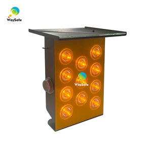 Luci di Segnalazione a <span class=keywords><strong>LED</strong></span> per Guardrail ad Alta Luminosità e Intensità, Riflettenti Prismatiche, Lampeggianti Sincronicamente, Alimentate a Energia Solare, in Alluminio - Product Image 2