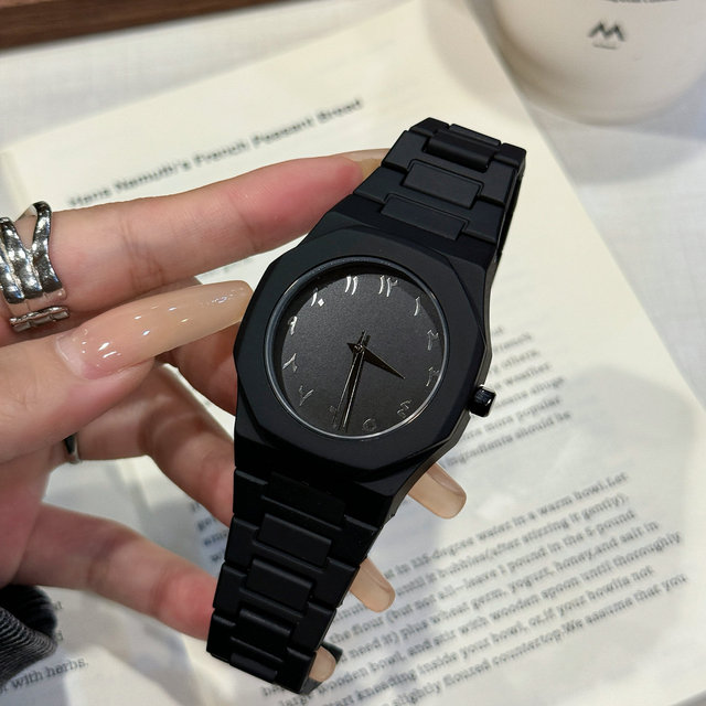 Fashion Black Men's Arabic Dial Quartz Watch for Man Gift Wholesale Custom Wrist Watches Montre Arabe Pour Homme