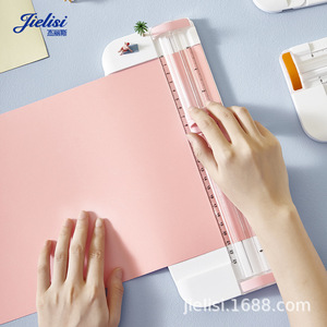 Coupe-<span class=keywords><strong>papier</strong></span> de bureau manuel A5 9192 avec tête d'outil de sécurité et règle auxiliaire pour couper le <span class=keywords><strong>papier</strong></span> - Product Image 2