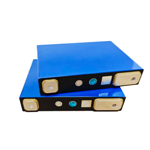 Cellule de batterie LiFePO4 3,2 V 52 Ah à haute fiabilité, 5000 cycles pour système d'éclairage solaire de jardin - Stockage d'énergie ESS sans entretien - Product Image 1