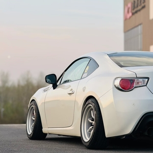 ล้ออลูมิเนียมอัลลอยด์ปลอมสำหรับรถยนต์นั่งส่วนบุคคลขนาด5X112 5X114.3 16-20นิ้วผลิตตามสั่ง - Product Image 4