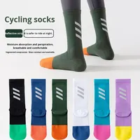 Chaussettes de compression cyclistes personnalisées, réfléchissantes, à séchage rapide, respirantes, anti-odeurs, absorbant la transpiration, chaussettes de sport en gros