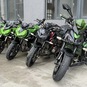 Moto Kawasaki Z1000 <span class=keywords><strong>Sugomi</strong></span> Style 1000cc Quattro Cilindri Usata, Moto Stradale a Benzina, Prestazioni Stabili, Fornitura all'Ingrosso - Product Image 1
