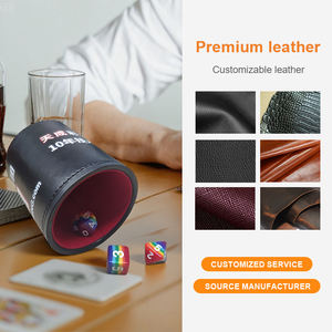 Venta al por mayor de pares de juegos de cuero PU rojo y negro bandeja de <span class=keywords><strong>dados</strong></span> de forma redonda grande <span class=keywords><strong>para</strong></span> juegos de mesa - Product Image 5