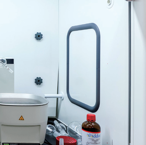 שולחן עבודה כבד למעבדה סיטונאי, פתרון אוורור חכם למעבדה, מכסה יניקה למעבדה למחקר ותרופות - Product Image 2