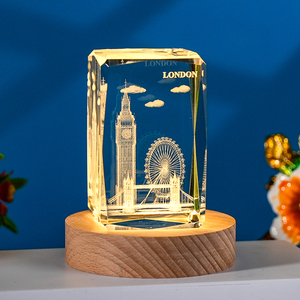 Cube en verre <span class=keywords><strong>cristal</strong></span> gravé au laser 3D Small Bridge, tendance mode, souvenirs de lieux emblématiques (Mosquée, Royaume-Uni, <span class=keywords><strong>Paris</strong></span>, États-Unis), cadeaux WDY-0477 - Product Image 3