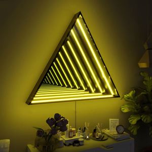 Tiktok Vente Chaude 50CM LED Design Moderne RGB Triangle Atmosphère Applique Murale Salon Chambre <span class=keywords><strong>Infinity</strong></span> Miroir Lampe - Product Image 5