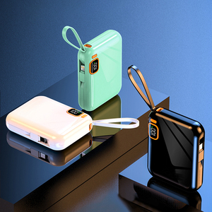 พาวเวอร์แบงค์ขนาดเล็กแบบพกพาที่มีสายเคเบิ้ลในตัวเครื่องชาร์จเร็ว PD Type-C 20W คู่สำหรับโทรศัพท์จอแสดงผลดิจิตอล10000mAh - Product Image 1