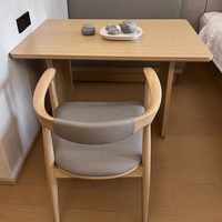 Chaise de loisirs moderne scandinave nordique avec dossier en cuir meubles de maison en bois pour ensemble de table à manger de restaurant et d'hôtel