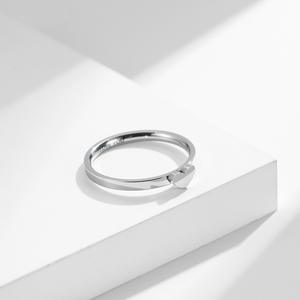 チタン鋼 ハート型 中空 カップルリングセット レイヤードリング カップルのプロポーズ 婚約指輪 ギフト - Product Image 3