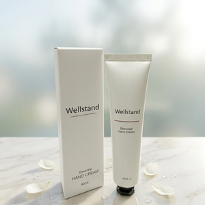 Crème pour les mains hydratante et parfumée avec vitamine E pour un usage quotidien et en voyage - Product Image 1