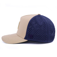 Casquette de baseball sportive Qianzun Manufacturer BSCI à 5 panneaux, imperméable, perforée au laser, pour l'entraînement et le golf, pour hommes