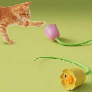 Nuevo diseño de carga USB 360 ° cola oscilante aleatoria juguete ecológico para gatos juguete inteligente interactivo gatito jugando juguete hecho de silicona - Product Image 1