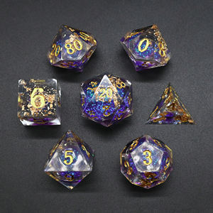 ลูกเต๋าเรซิ่นใสขอบคมสีรุ้งแบบ OEM แกนเหลวสีรุ้ง ขายส่งสำหรับเกมกระดาน DND - Product Image 4