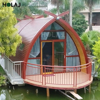 Villa Modulaire Mobile Moderne en Aluminium Préfabriqué Robuste avec Arc et Verre Trempé, Dotée d'une Toilette, Idéale pour Complexes Hôteliers et Parcs de Vacances