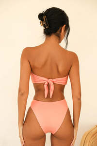 <span class=keywords><strong>Maillot</strong></span> <span class=keywords><strong>de</strong></span> <span class=keywords><strong>bain</strong></span> personnalisé <span class=keywords><strong>de</strong></span> haute qualité pour femme, bikini brésilien deux pièces <span class=keywords><strong>rose</strong></span> uni, bandeau froncé, design ajouré, tenue <span class=keywords><strong>de</strong></span> plage écoresponsable - Product Image 4