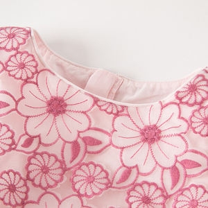 DB2235578戴夫贝拉夏季女婴可爱网眼公主裙儿童女童紫色花朵刺绣装饰连衣裙 - Product Image 4