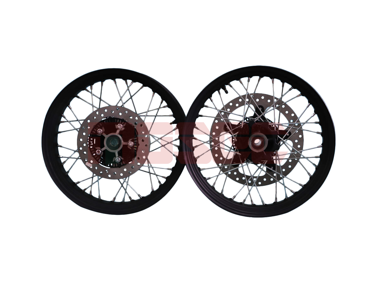 オートバイストリートバイクMT2.15 x 19/4.25x17インチチューブレス 