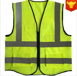 Gilet réfléchissant haute visibilité pour chantier de construction