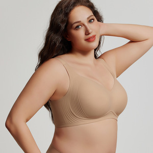 Soutien-gorge en gelée sans armatures, sans coutures, à bretelles réglables, style gothique européen et américain, confortable et fin, pour femmes grandes tailles - Product Image 1