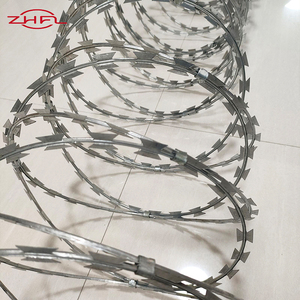 Fil barbelé galvanisé en acier inoxydable à lames croisées, anti-escalade - Product Image 3