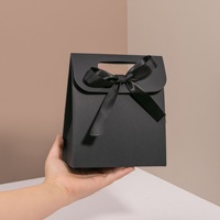 Sacs en papier personnalisés de luxe pour cadeaux de mariage, avec logo couleur et poignée, pour emballage et shopping
