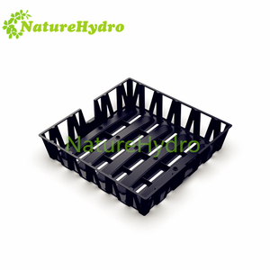 Serre 30x30cm Riser Tray Stand Sacs de culture <span class=keywords><strong>en</strong></span> plastique Pots carrés Ascenseur pour plantes - Product Image 4