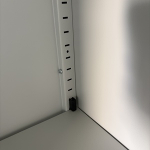 Archivador de Acero Metálico para Oficina con Cerradura de Seguridad, Estantes Ajustables, Estructura Resistente y Duradera y Gran Capacidad - Product Image 5