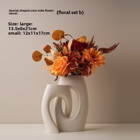 Vase à fleurs en céramique blanche de style européen haut de gamme, vase artistique résistant aux hautes températures pour mariages et décoration intérieure