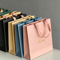 Tas Kertas Putih Tebal Mewah, Cetak Merek Kustom, Kapasitas Beban Stabil 6-9kg