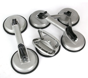 Ventouse triple en aluminium OEM de qualité supérieure avec poignée pour soulever les grands carreaux de verre - Product Image 1