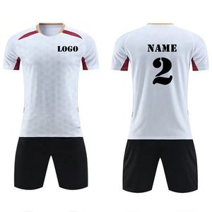 Offre spéciale, uniforme de football avec logo personnalisé par sublimation à séchage rapide, kits de football bon marché pour hommes et enfants, <span class=keywords><strong>maillot</strong></span> de football multicolore, chaussettes courtes - Product Image 3