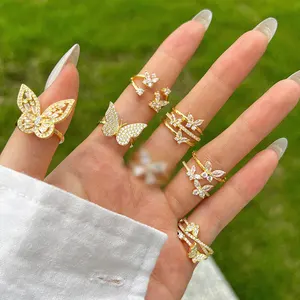 Grace Flutters Mariposas Joyería fina S925 Plata 18K Chapado en oro 5A Zirconia Boda Compromiso Anillos de mariposa para mujer