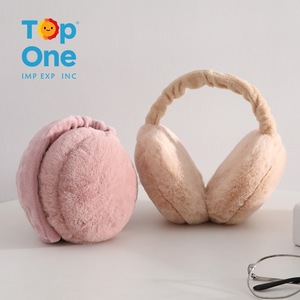 Top One usine extérieur personnalisé casque froid doux confortable femmes fourrure sécurité fourrure hiver cache-oreilles oreille couverture - Product Image 6