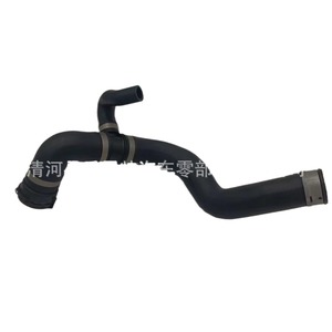 Manguera de refrigerante 1665008675 de goma para reemplazo y reparación de piezas automotrices - Product Image 1