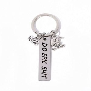 Llavero de Graduación <span class=keywords><strong>2024</strong></span> al por Mayor, Llavero con la Frase 'DO <span class=keywords><strong>EPIC</strong></span> SHIT', Regalo de Graduación <span class=keywords><strong>2024</strong></span> para Él y Ella, Llaveros de Metal con Letra Grabada - Product Image 1