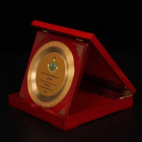 Fabrication en gros personnalisé pas cher en métal blanc récompenses médailles maison décorée plaque d'impression conseil bois Offre Spéciale boîte