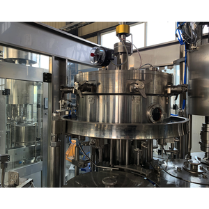 विश्वसनीय उच्च सुरक्षा कारक 8-8-3 नरम पूर्णतः स्वचालित 800बीपीएच उत्पादन लाइन छोटी कार्बोनेटेड पेय जल भरने की मशीन - Product Image 4