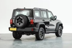Tank 300 Hi4-T 2025 2.0T Standard PHEV Hybride SUV Nouvelle Voiture Hybride Essence Nouvelle Voiture à Quatre Roues Motrices Partiellement Hybride SUV Compact - Product Image 6